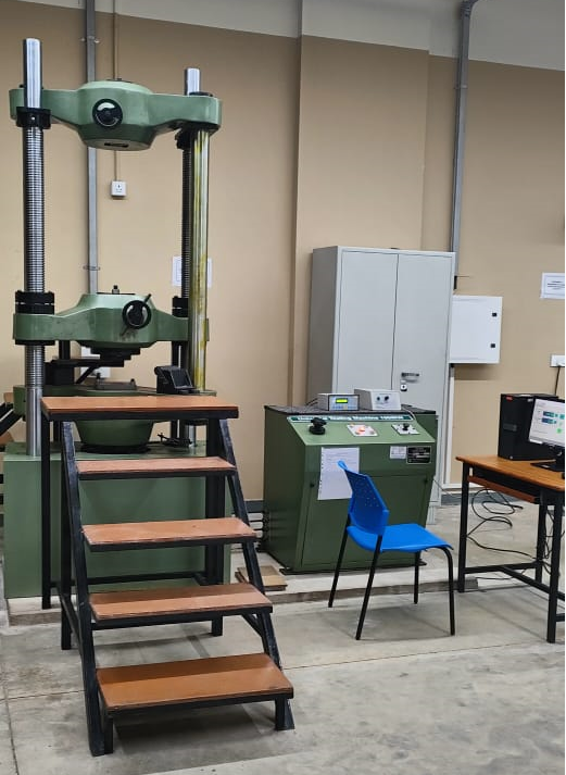 Metal & Alloy Testing Machine